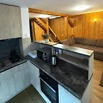 Casa Familiei Lodge *