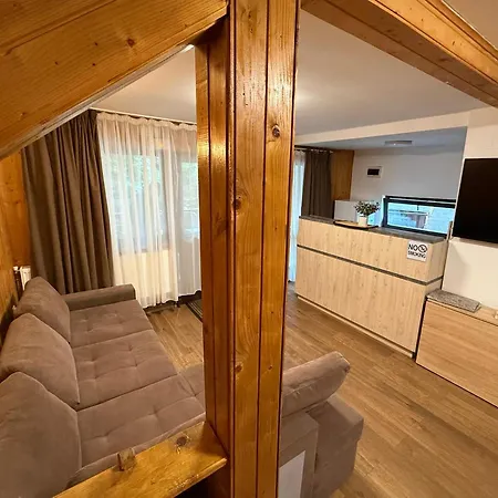 Casa Familiei Jaktstuga *
