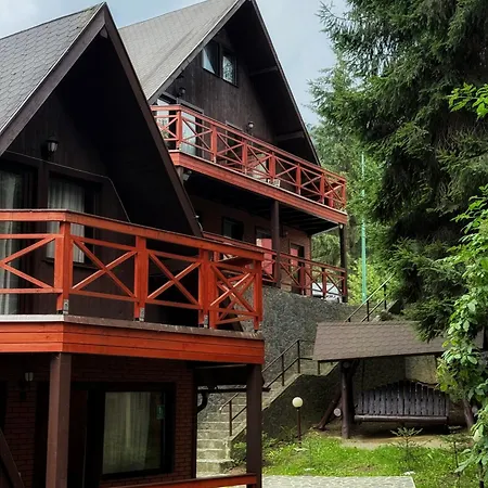 Casa Familiei Poiana Lodge *